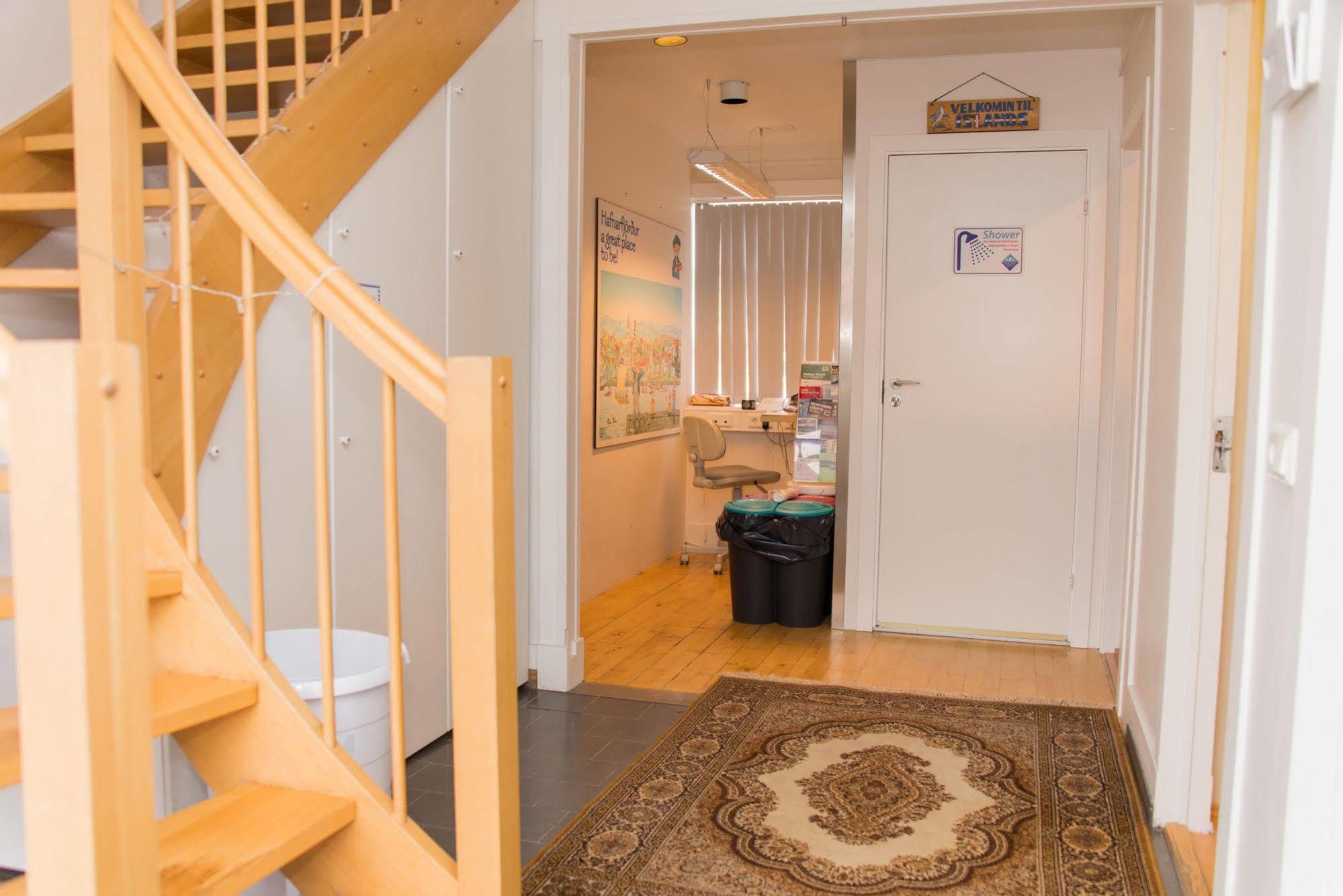 Harbourfront Guesthouse Хабнарфьордюр Экстерьер фото